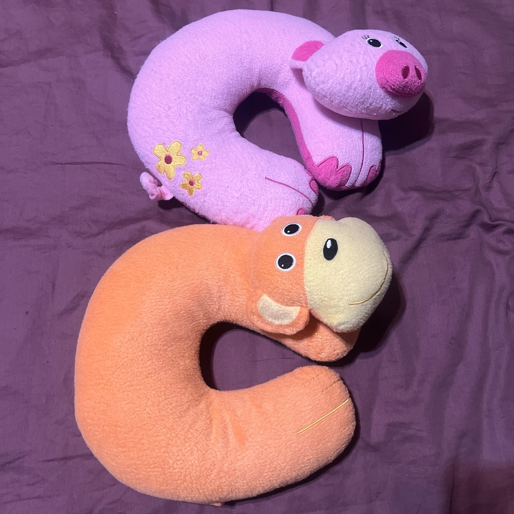 KIDS TRAVEL PILLOWS SET OF 2